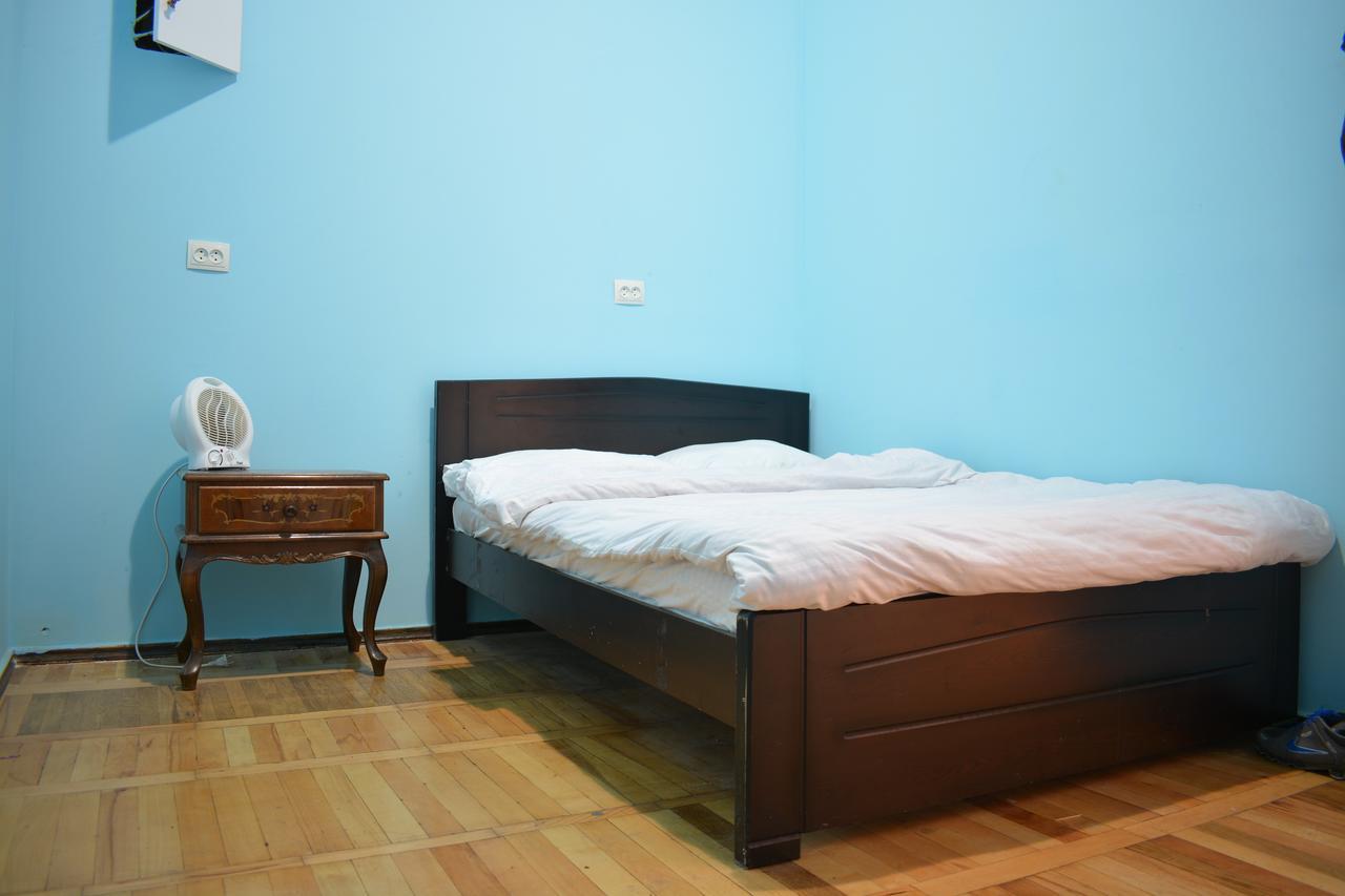 Colors Hostel Tbilisi Exterior photo