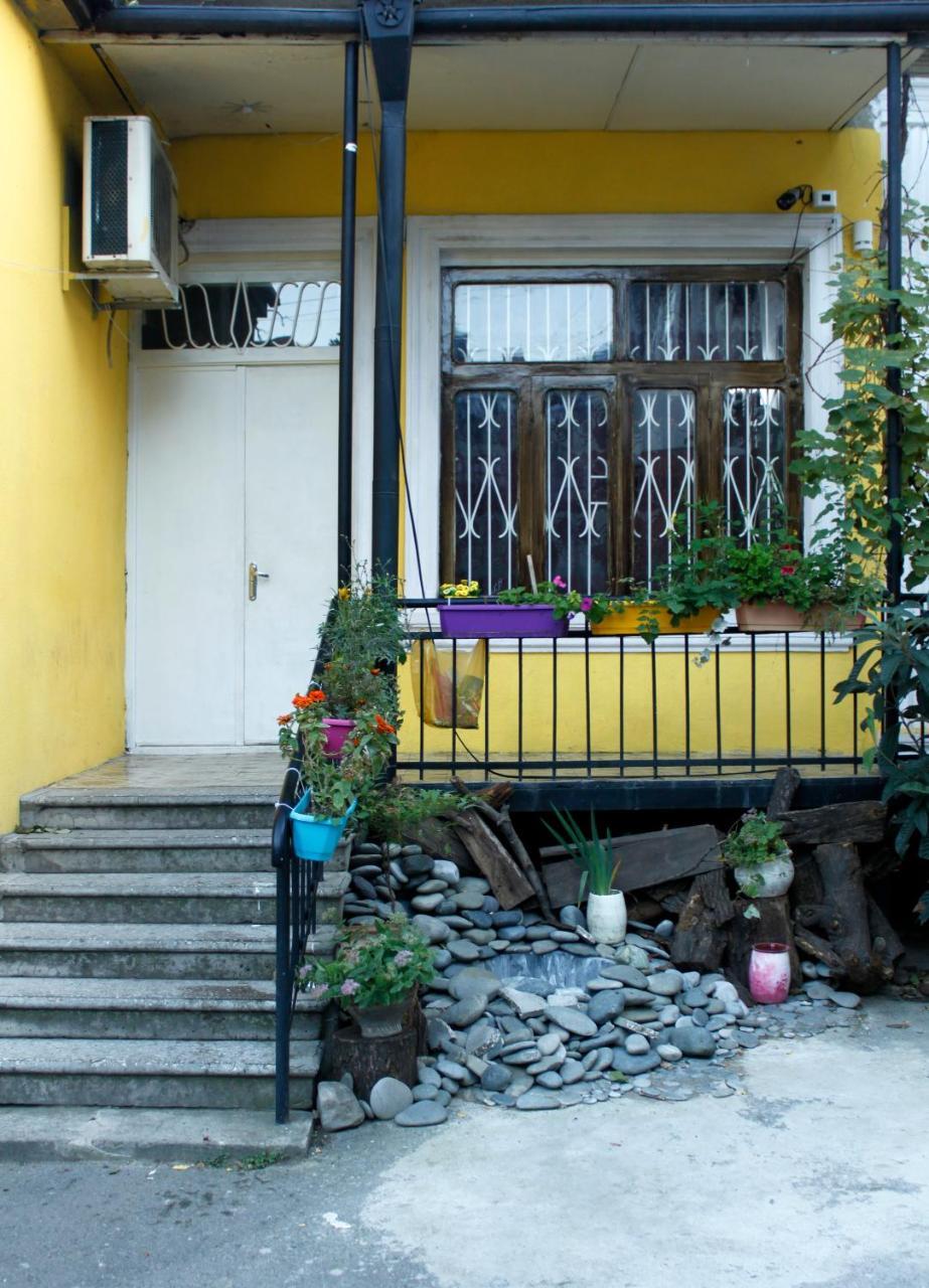 Colors Hostel Tbilisi Exterior photo