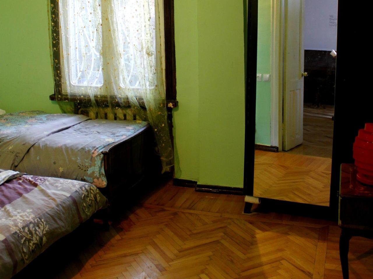 Colors Hostel Tbilisi Exterior photo